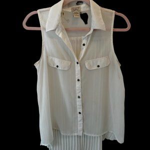 Pretty, dressy, sheer and pleated Tank Top. Whitish, lite cream colored.